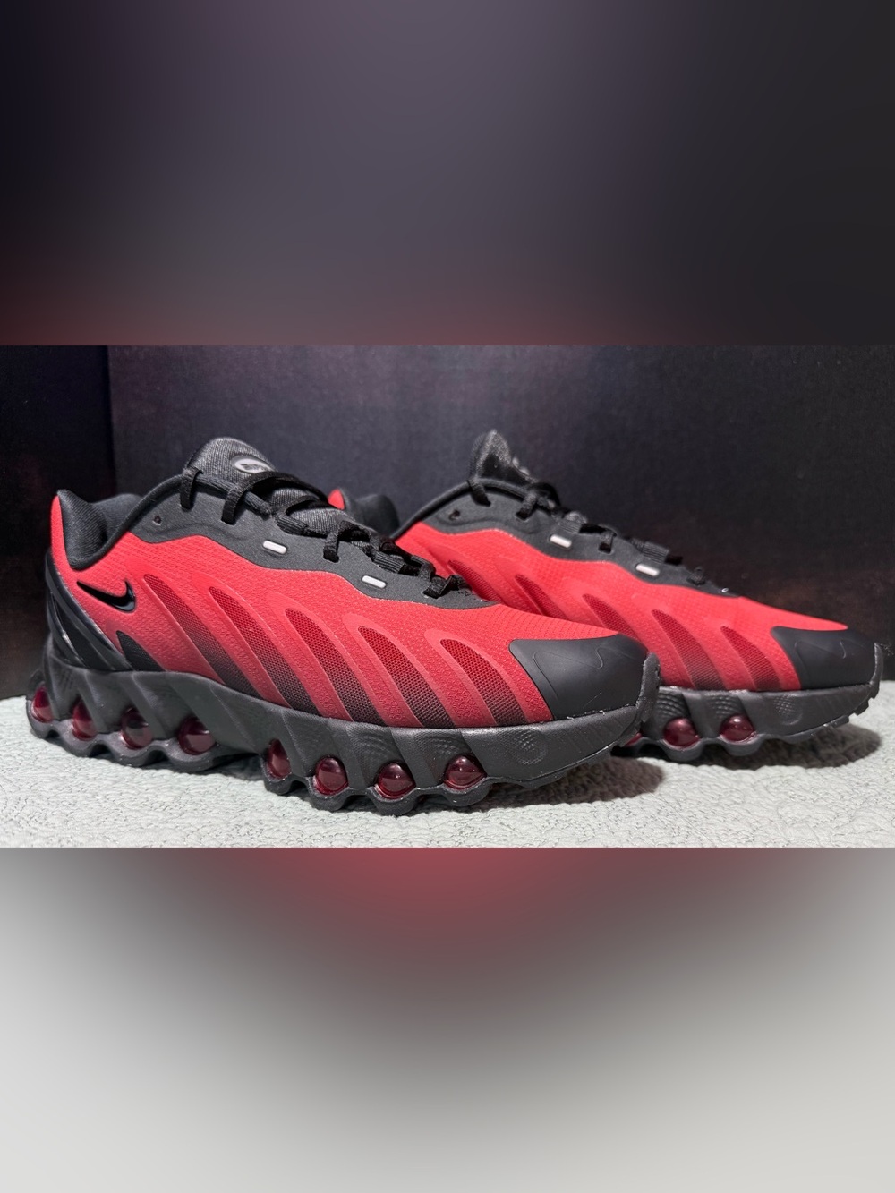Nike Air Max DN8 7Y or 8.5W